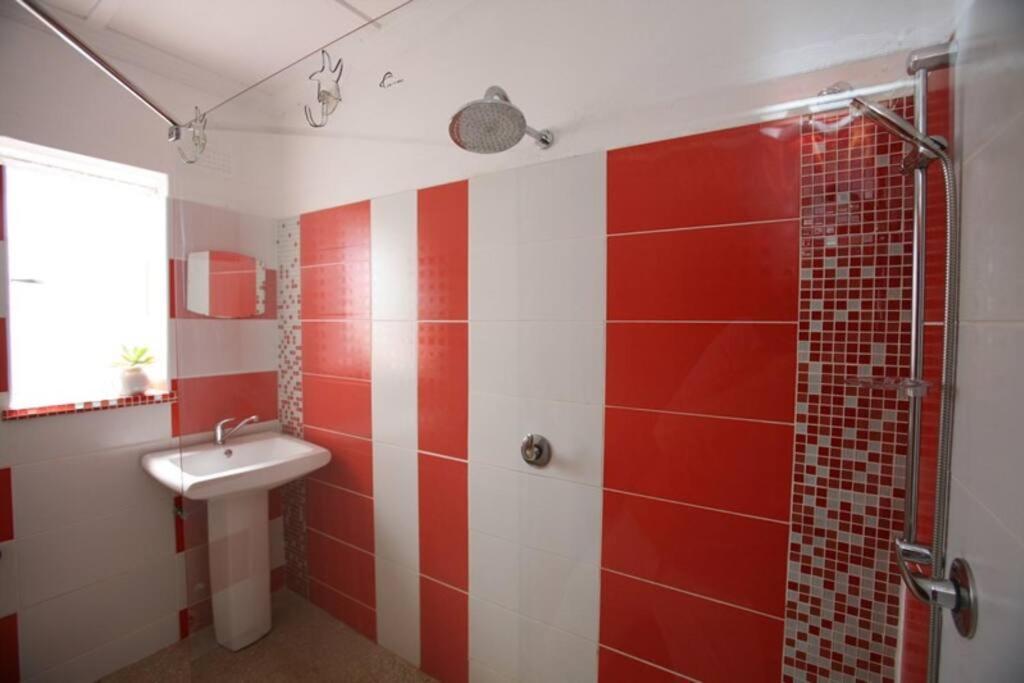 Climber'S House Villa วาเตอร์วาลโบเวน ภายนอก รูปภาพ